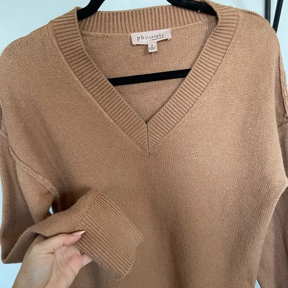 Philosophy Tan V-Neck Caramel Sweater Size Small - Picture 5 of 6